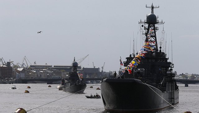 Корабли Военно-Морского флота России участвуют в праздновании Дня Победы в Санкт-Петербурге. Архивное фото