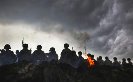 Укро-инсайдеры: ВСУ спешно уходят за Оскол, опасаясь огненного мешка в Купянске россия,украина