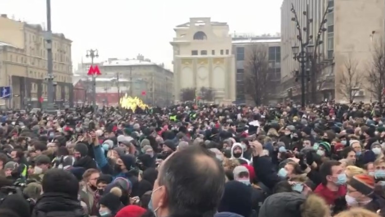 Школьники разочарованы «тухлыми» митингами в поддержку Навального