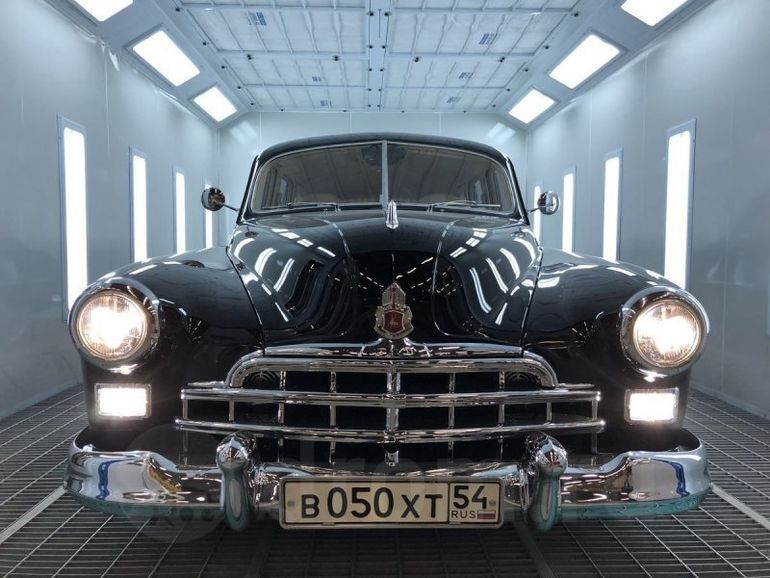 В Новосибирске продают ЗИМ с современной начинкой В Новосибирске продают ЗИМ с современной начинкой автомобиль,Россия,тюнинг