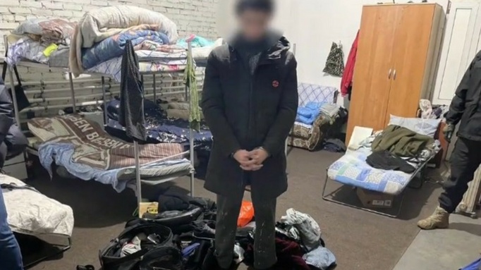 На Алтае молодого иностранца задержали за оправдание террористов