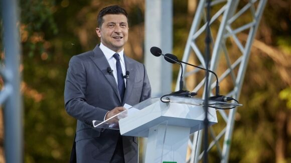 Украинский политолог рассказал, как Зеленский с одобрения США сменил курс