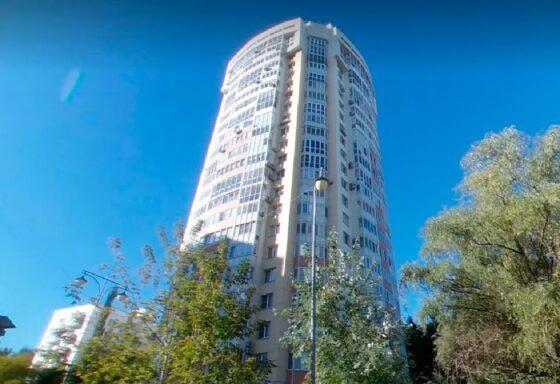 новое звено в цепи смертей высокопоставленных нефтяников