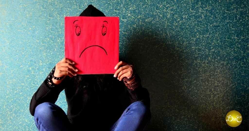 5 настораживающих признаков того, что вам нравится быть несчастным