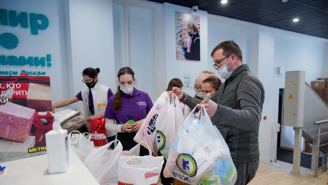 Ямальцы передали жителям Донбасса шестую партию гумпомощи