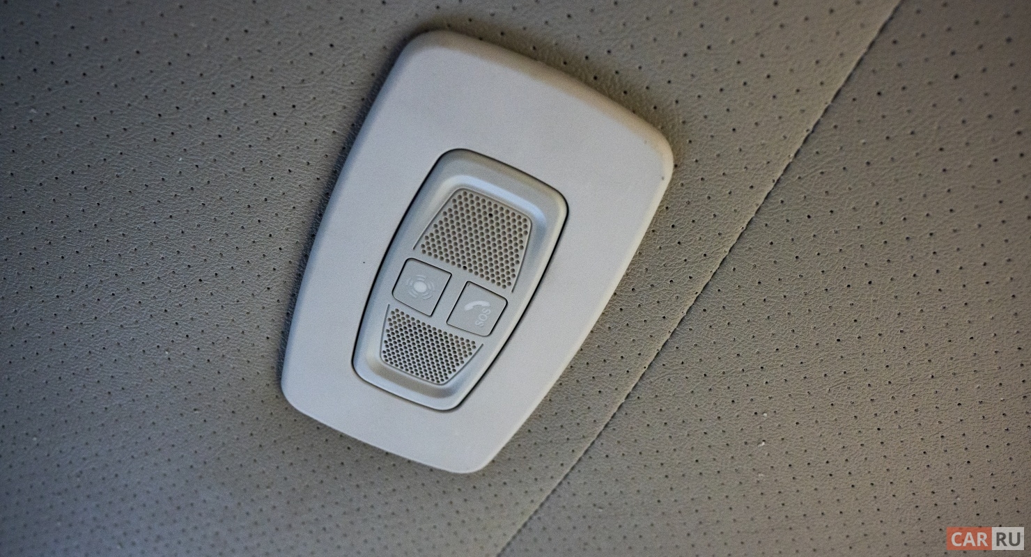 Как избавиться от грязи на потолке в автомобиле: полезные советы