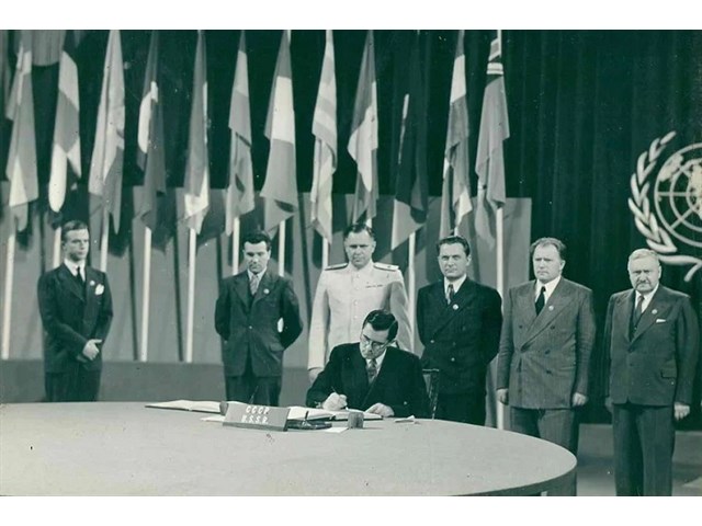 За что Горбачев ненавидел главу МИДа СССР Громыко, который привёл его на вершину власти история