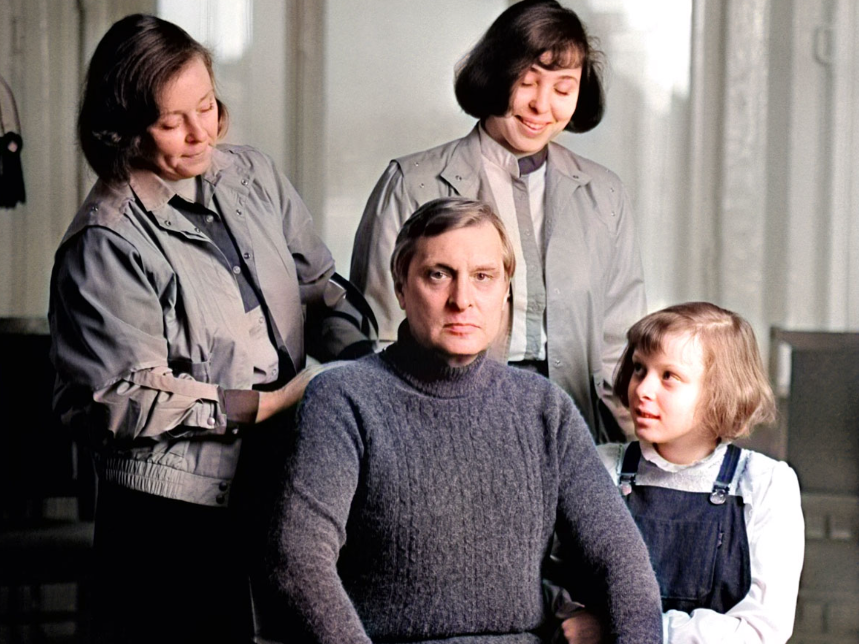 Что известно о детях Олега Басилашвили и Галины Мшанской Басилашвили, Галина, Мшанская, интервью, матери, жизни, Олега, Ольги, Евгеньевна, однако, жизнь, всегда, стопам, десятилетия, дочками, Галины, Ксения, детей, одном, театра