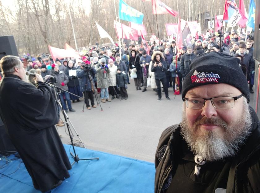 «Не дадим «спящим» уничтожить семью и Россию!» человек, против, семьи, акции, законопроекта, организаций, отметил, участие, митинг, своей, детей, проблемы, научить, страны, много, сегодня, своих, семейных, закон, семья