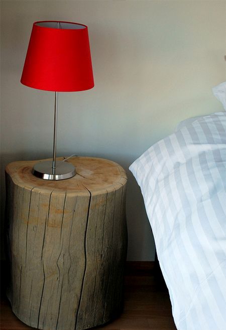 Чем заменить прикроватные тумбы? 10 неожиданных идей Чем заменить прикроватные тумбы? 10 неожиданных идей интерьер и дизайн,спальная комната