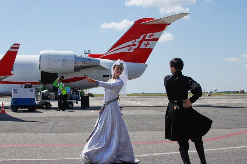 Грузинская оппозиция готовит очередную провокацию в ответ на отмену виз Россией геополитика,г,Москва [1405113]