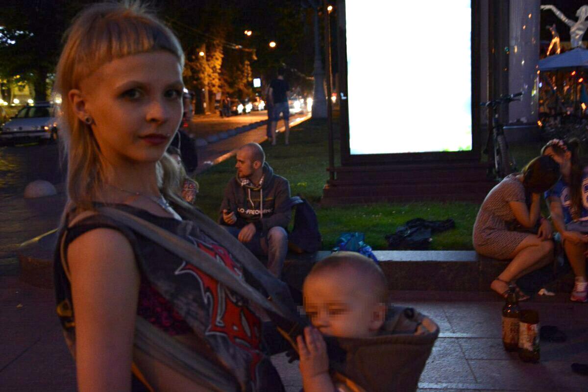 Одного сына оставила бабушке, второй трагически погиб: что известно о самой яркой участнице шоу «Беременна в 16» Елене Холоше Елена, девушка, Фатала, Сергеем, момент, Девушка, «Беременна, после, ребенка, погиб, Сергея, съемок, матерью, сыном, сбежала, молодой, Холоша, Фатал, человек, запомнилась