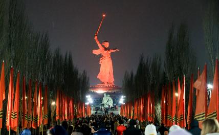 Волгоград — в Сталинград: Новый курс или камуфляж власти?