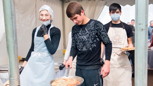 Фестиваль сыра, танцы и мастер-классы: как отмечают День республики в Северной Осетии  