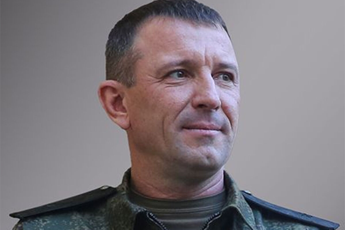 Генерал-майора Попова доставили в суд, где рассмотрят жалобу на его арест