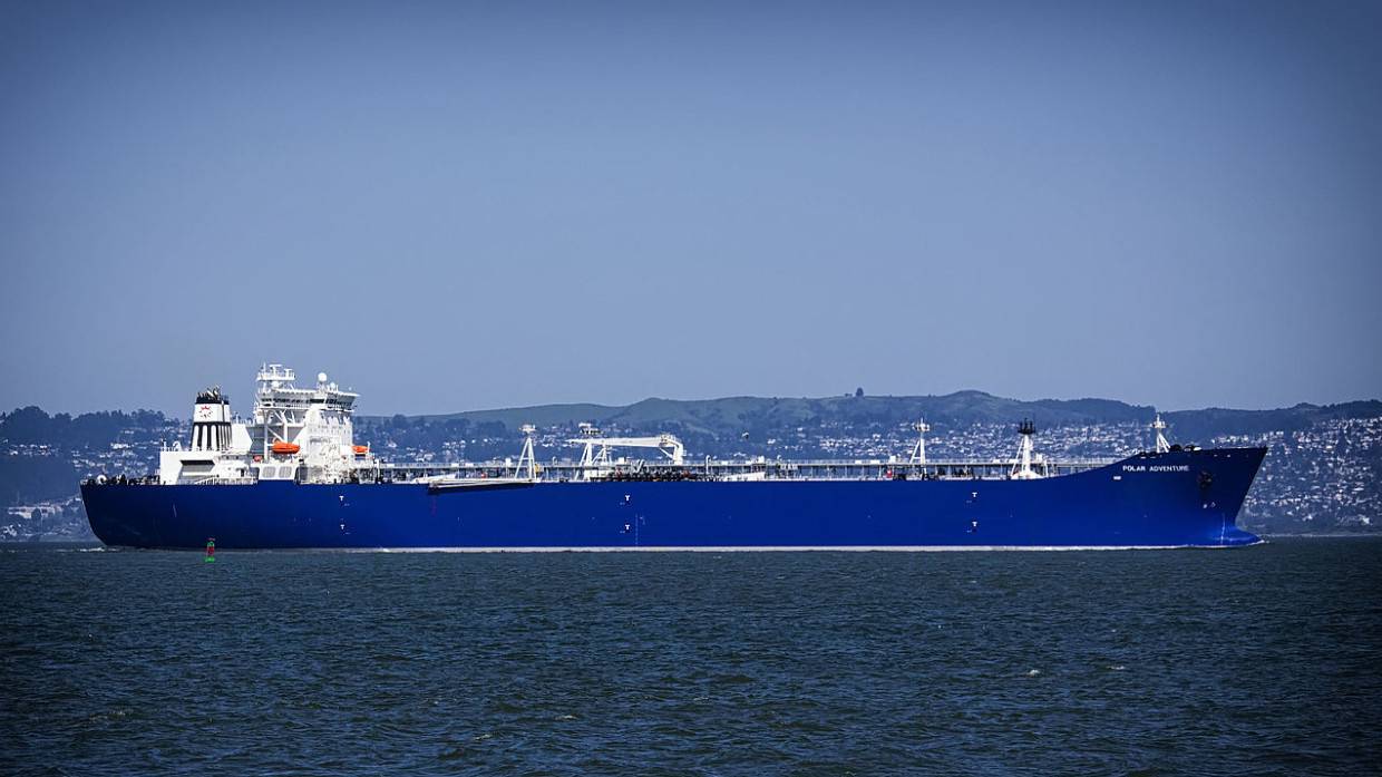 Вашингтон пытается снизить цены на дизель с помощью российского топлива