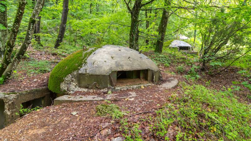 Албания после II мировой войны: социализм и ходжаизм история