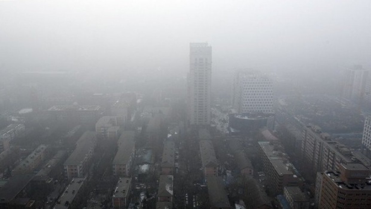 «Оранжевый» уровень опасности введут в Пекине из-за загрязнения воздуха