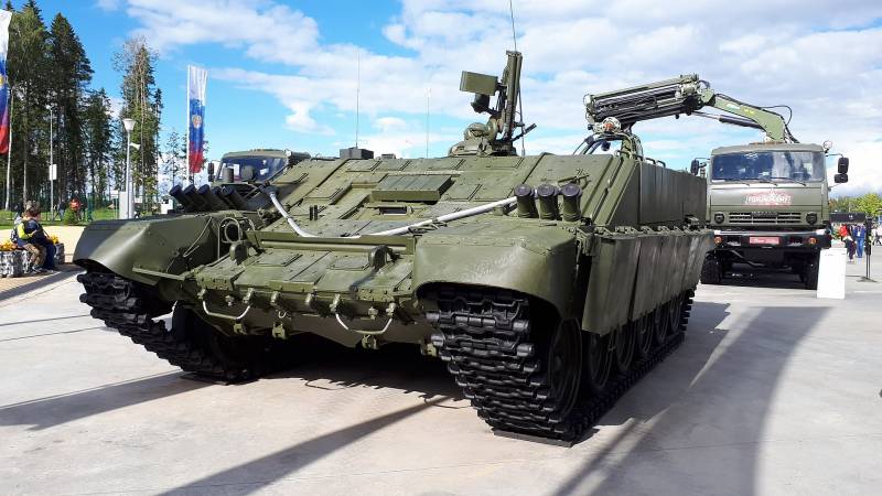 Батальон тяжелых бронемашин Батальон тяжелых бронемашин оружие