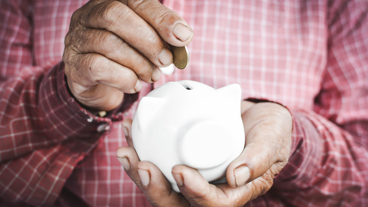 ДЕНЕГ НЕТ, НО ВЫ КОПИТЕ. НОВАЯ ПЕНСИОННАЯ РЕФОРМА ДЛЯ РОССИИ