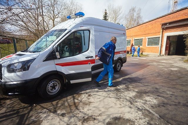 «Прекратите убивать людей»: крик души врача скорой помощи