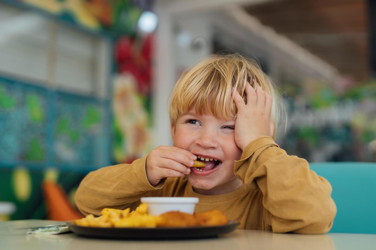 Что делать, если у ребенка диагностировали ожирение — объясняет детский эндокринолог ребенок, ребенка, детского, ожирение, привычки, сладких, принято, отсутствие, заболеваний, родителей, семьи, действительно, пищевые, массы, Ребенок, редких, фактор, физическая, кроется, питание