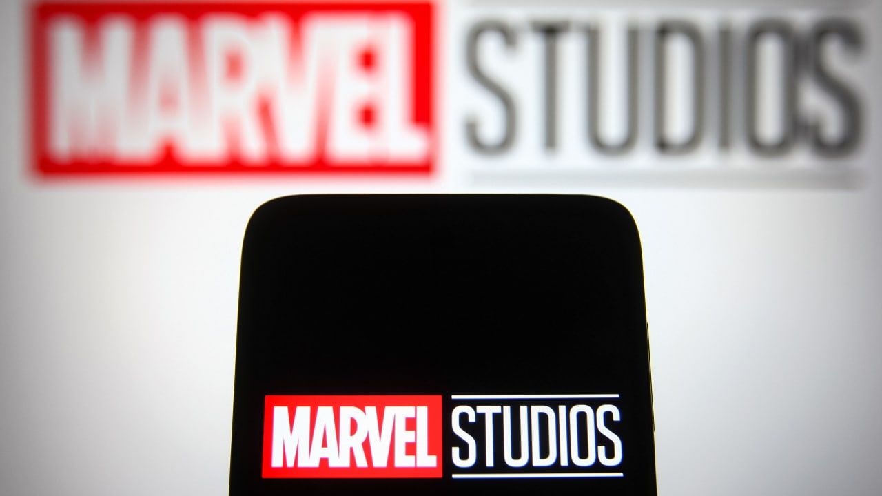 Режиссер Джейк Шрейер снимет новый кинокомикс для студии Marvel Общество