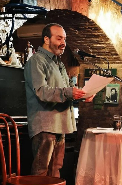 Виктор Шендерович сообщил, что уезжает из России из-за угрозы уголовного преследования Новости