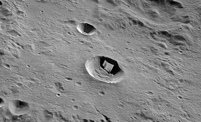 На Луне нашли объект из металла 60 метров длиной. Ученые пытаются выяснить, как он попал в точку, куда никто не летал
