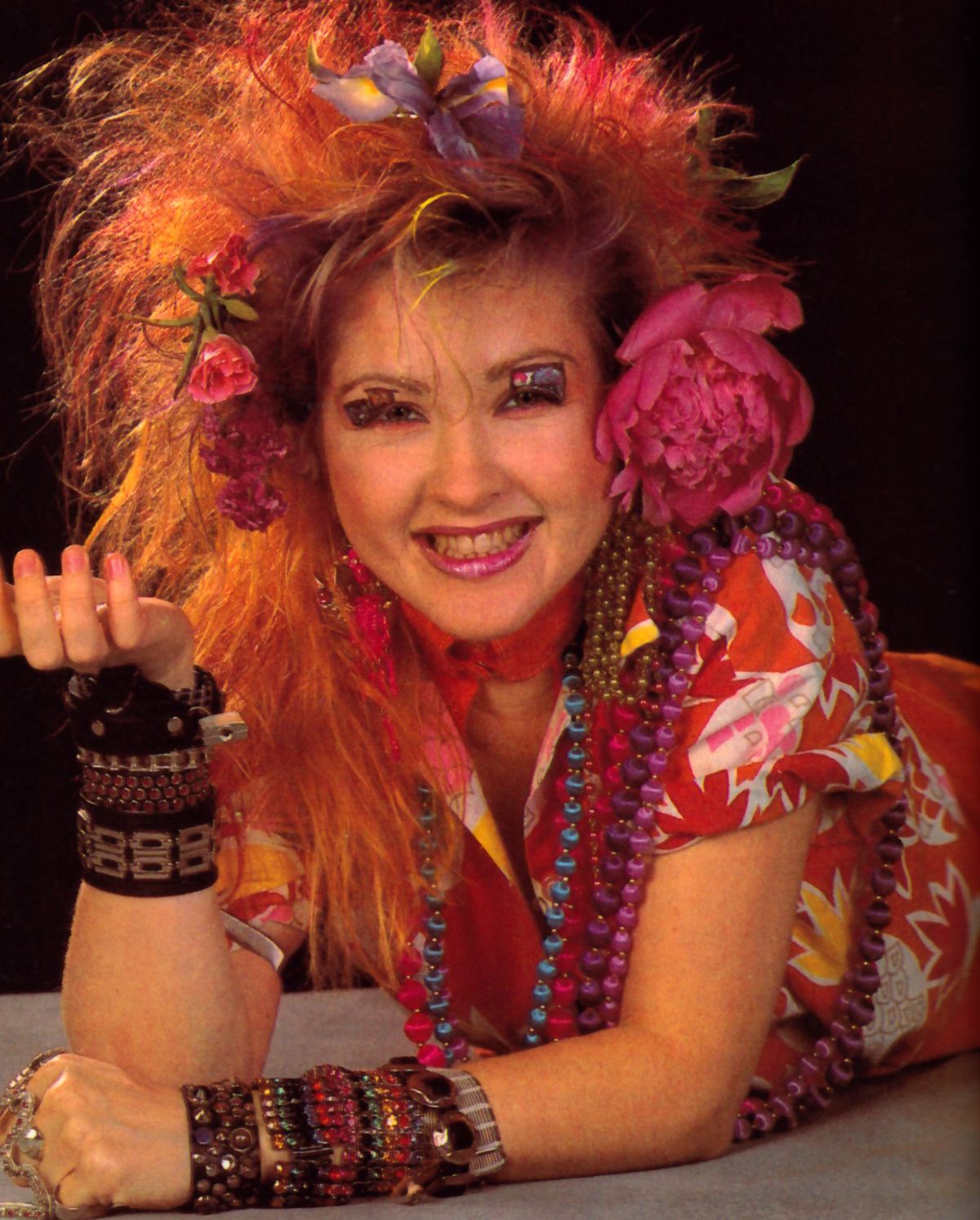 Золотые хиты 80-х: Cyndi Lauper - Girls Just Want To Have Fun