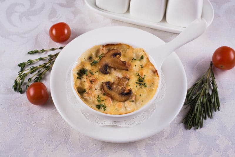 Тартини с жюльеном. Изысканная закуска к любому столу 2