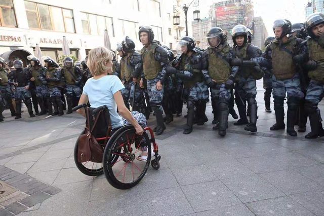 Синхронная порка «майданщиков» в Москве и Гонконге. Александр Роджерс Синхронная порка «майданщиков» в Москве и Гонконге. Александр Роджерс новости,события,новости,общество,политика