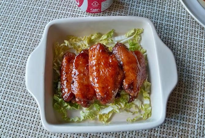 Румяные куриные крылышки Румяные куриные крылышки