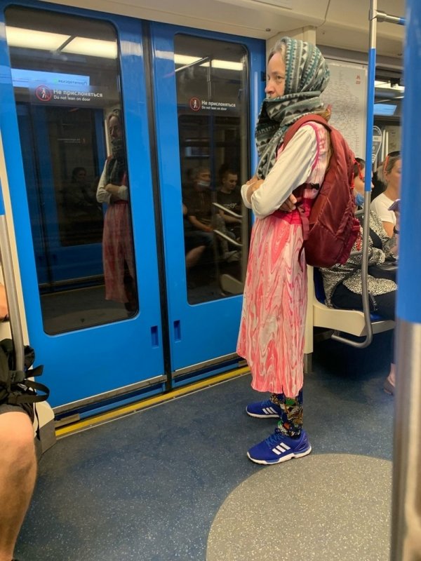 Модники и чудаки из метрополитена Модники и чудаки из метрополитена позитив,смешные картинки,юмор