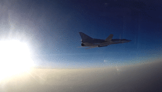 Минобороны опубликовало видео первого боевого вылета с базы в Иране Ту-22М3