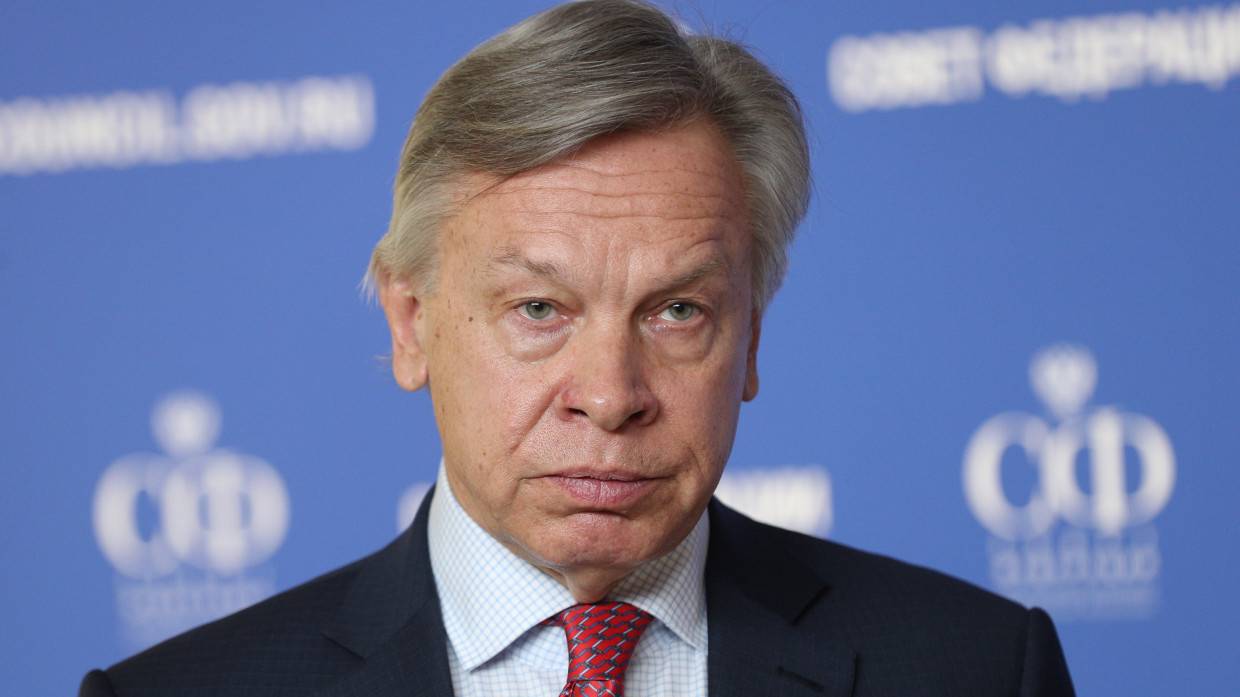 Сенатор Пушков назвал выпады западных СМИ против России новым фейковым фронтом