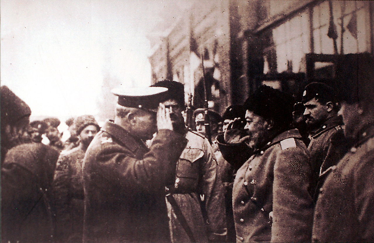 Главнокомандующий Вооружёнными силами Юга России А. И. Деникин и английский генерал Ф.Пулл (ноябрь 1918)
