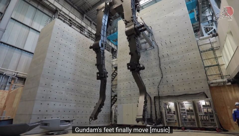 В Японии создают движущуюся статую робота Gundam в натуральную величину 