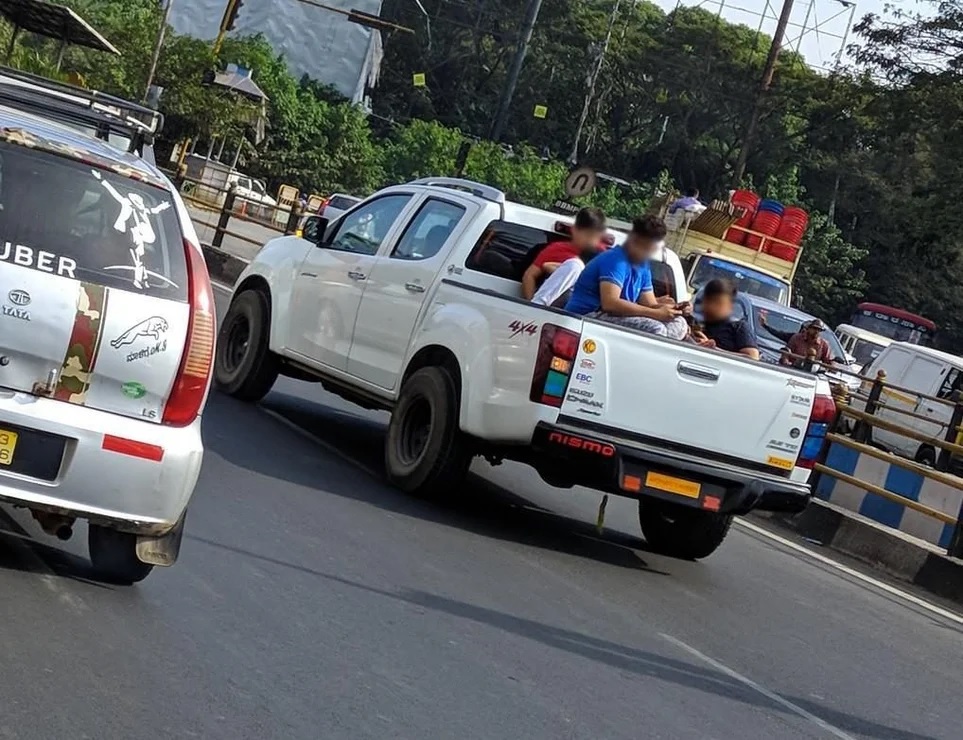 Самые странные автомобилисты и пассажиры месяца: подборка за август Самые странные автомобилисты и пассажиры месяца: подборка за август авто и мото,автоновости