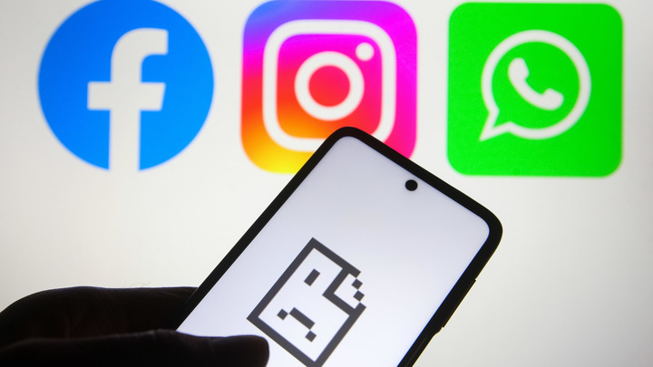 НЕТ ЛАЙКОВ – НЕТ ПРЕМИИ: БЮДЖЕТНИКОВ ЗАСТАВИЛИ ПОЛЮБИТЬ ГУБЕРНАТОРА