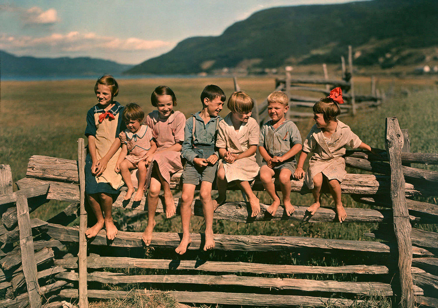 Fkk kids. Босоногое детство СССР. Счастливое советское детство. Советское детство в деревне. Советские дети летом.