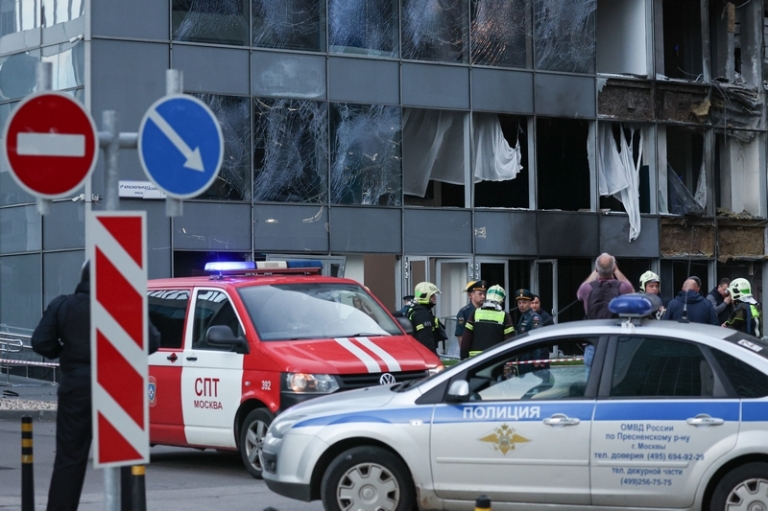 Удар БПЛА по «Москва-Сити»: Минэкономики, Минпромторг, Минсвязи чудом избежали потерь Удар БПЛА по «Москва-Сити»: Минэкономики, Минпромторг, Минсвязи чудом избежали потерь россия