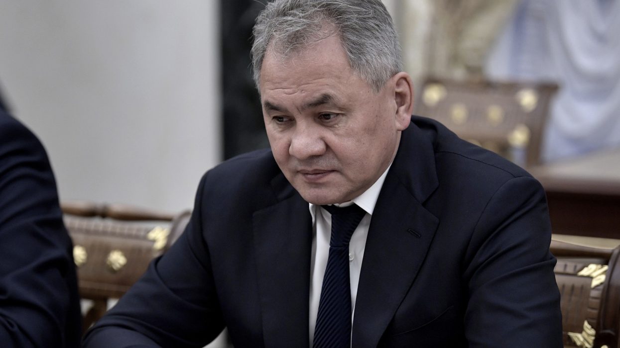 Если осмыслить теоретически, то войну против нас США уже ведут армия,россия