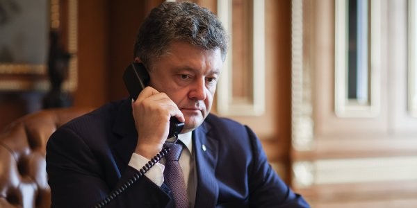 Порошенко настаивает на вводе миротворцев ООН в Донбасс