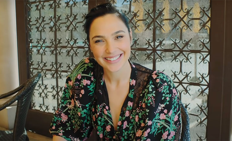 "Чудо-женщина" Галь Гадот ждет третьего ребенка