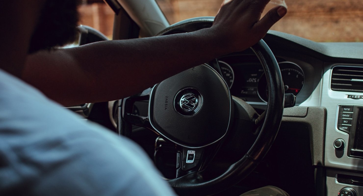 Автоэксперт объяснил влияние системы «старт-стоп» на работу машины