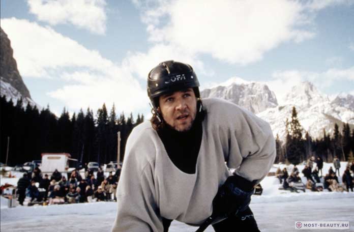 Популярные фильмы про хоккей: Тайна Аляски