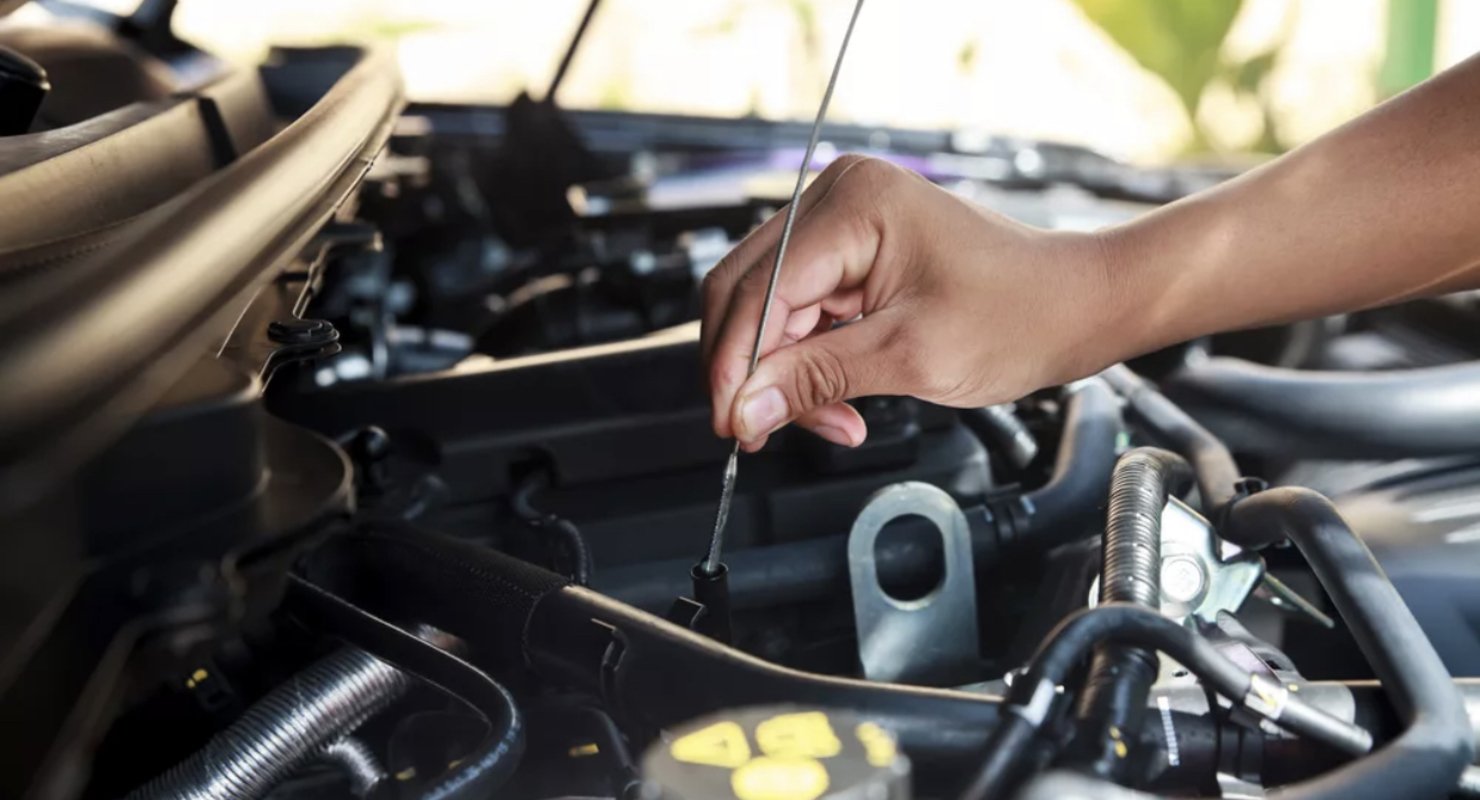 Как прогревать машину, чтобы не оштрафовали? Юрист все разъяснил