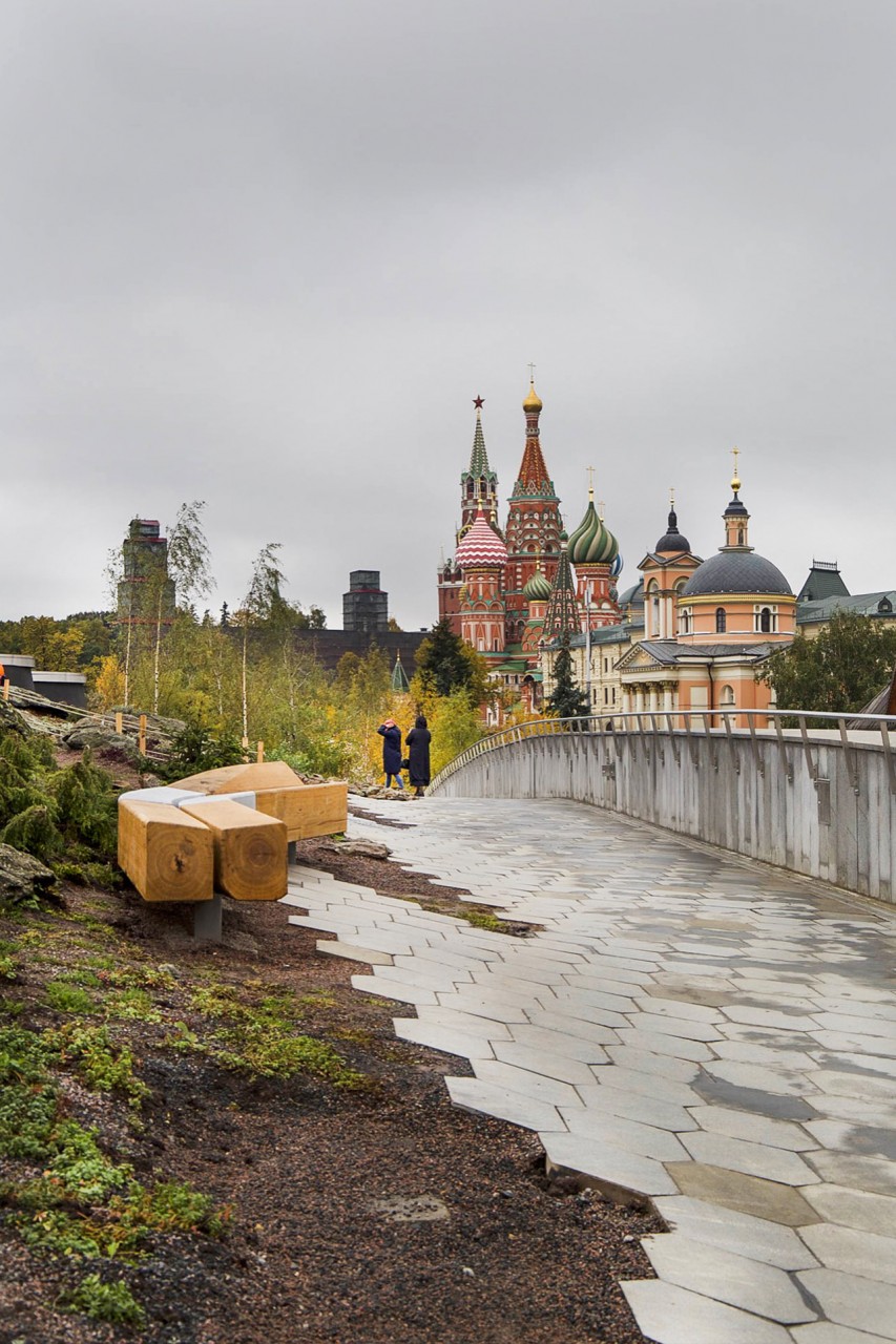 Прогулка по московскому парку «Зарядье»