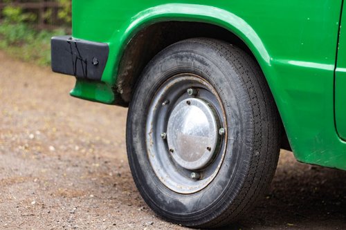 Поддельные «Жигули». Мотор сзади. Что?! автосамоделки,Марки и модели